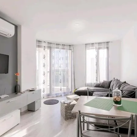 Love Apartment Appartement Burgas