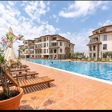 Love Apartment Appartement