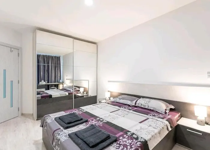 아파트 Love Apartment